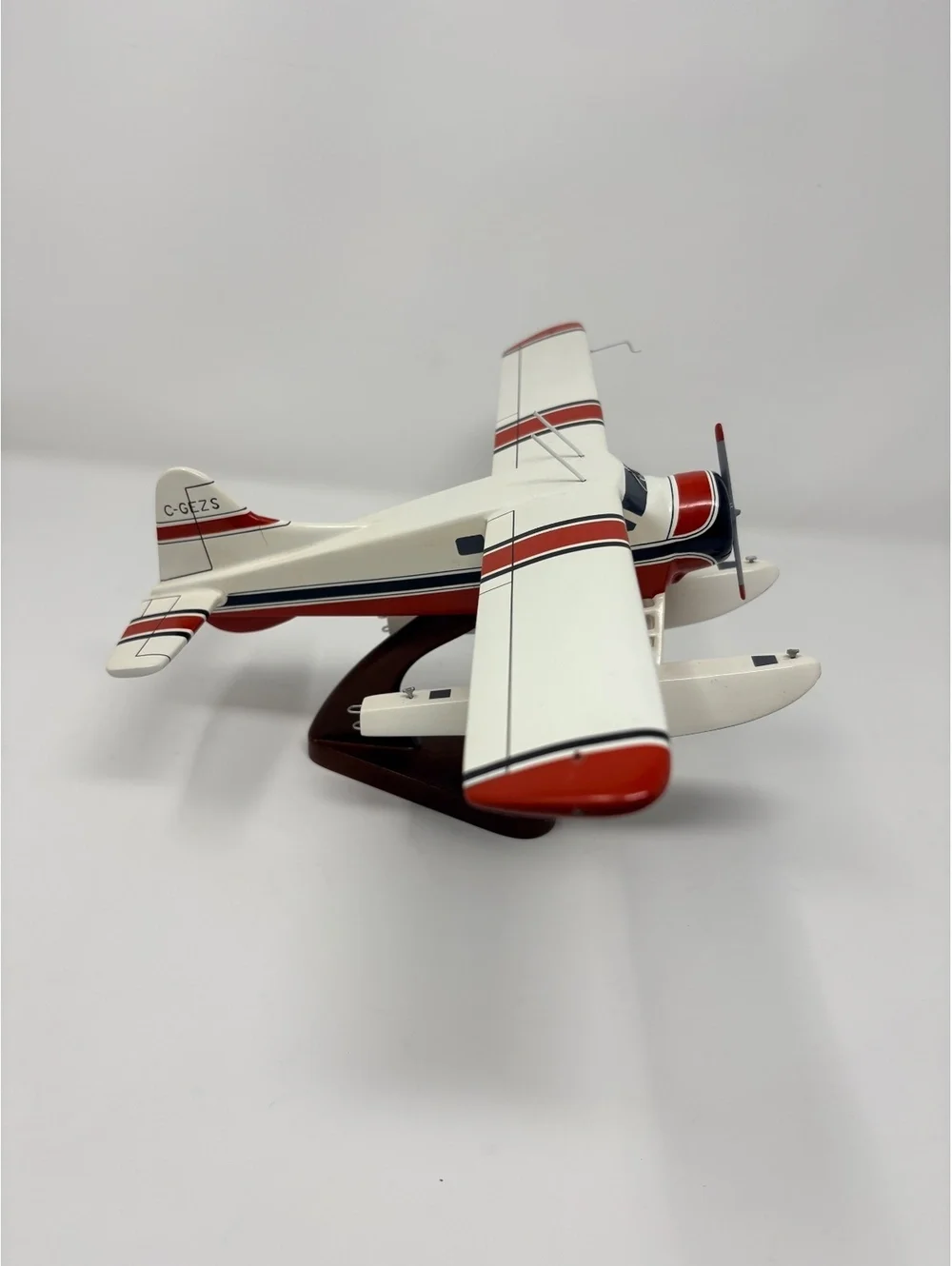 1/48 Wood Dehaviland DHC-2 Beaver model
